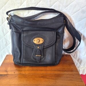 BOC Womens Chelmsford Bucket Crossbody